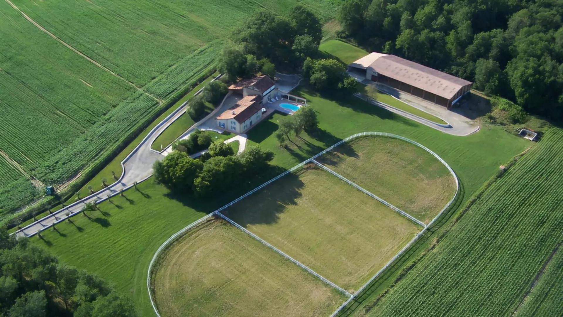 公寓 Maison Dans Gite Domaine Rey Loubersan