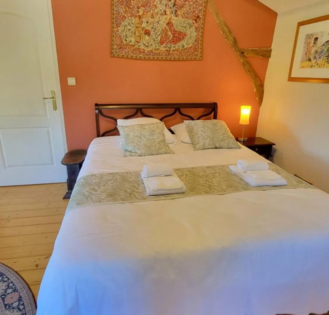 Maison Dans Gite Domaine Rey Loubersan 公寓
