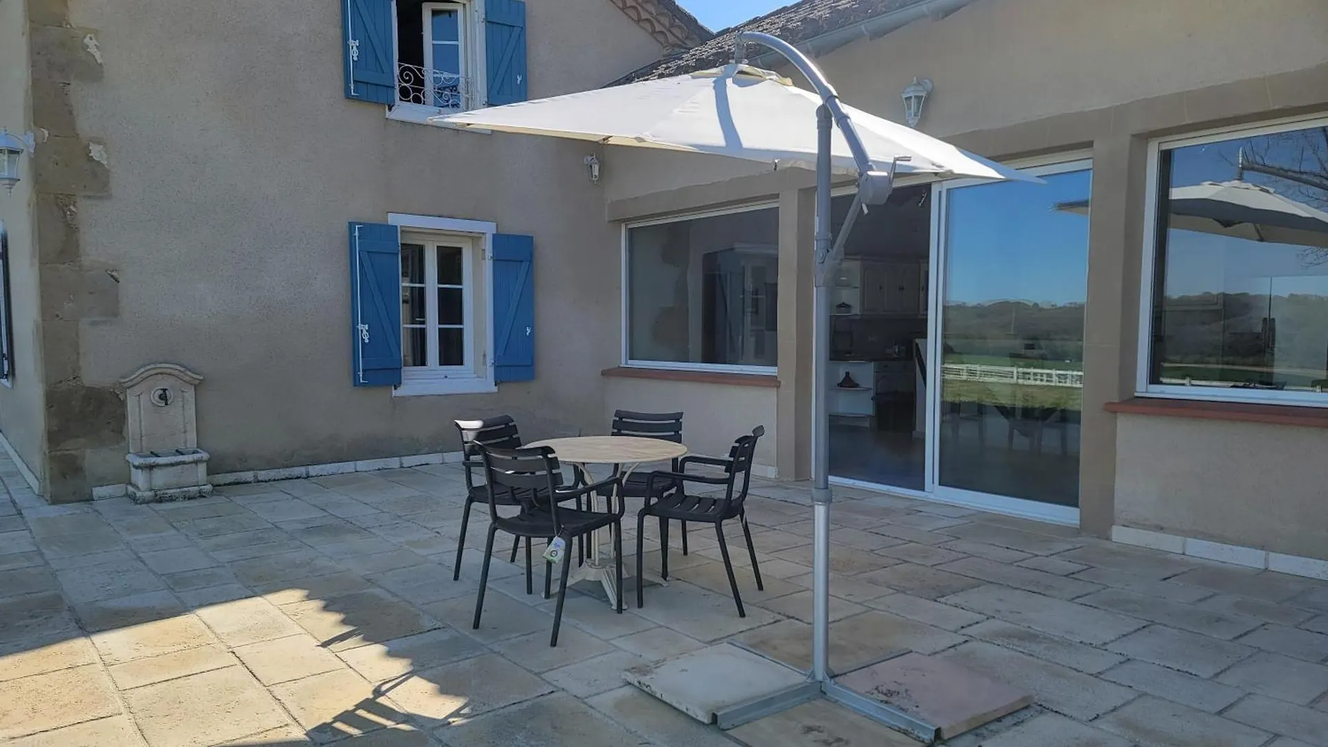公寓 Maison Dans Gite Domaine Rey Loubersan 法国