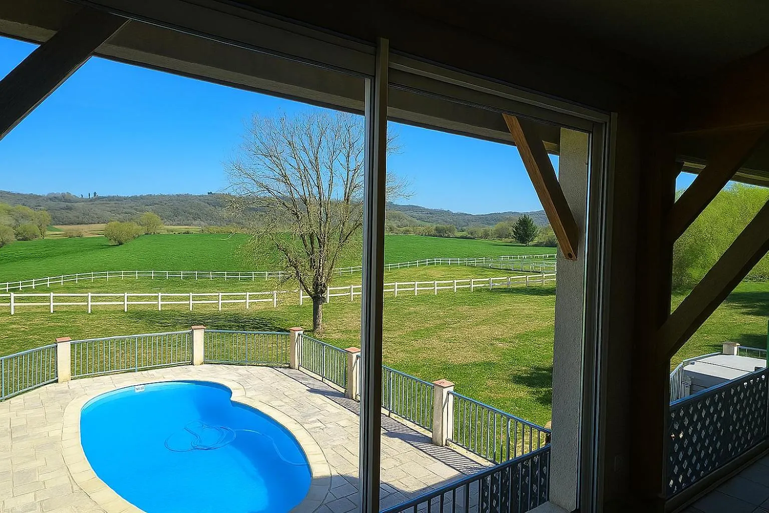 Maison Dans Gite Domaine Rey Loubersan 公寓