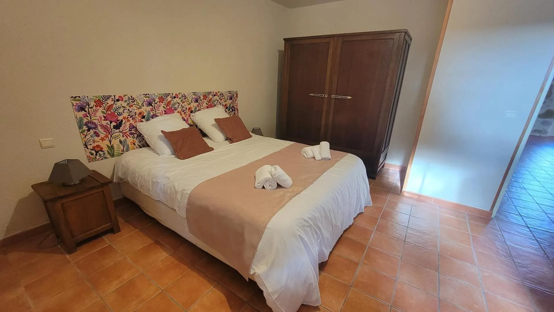 Maison Dans Gite Domaine Rey Loubersan 法国